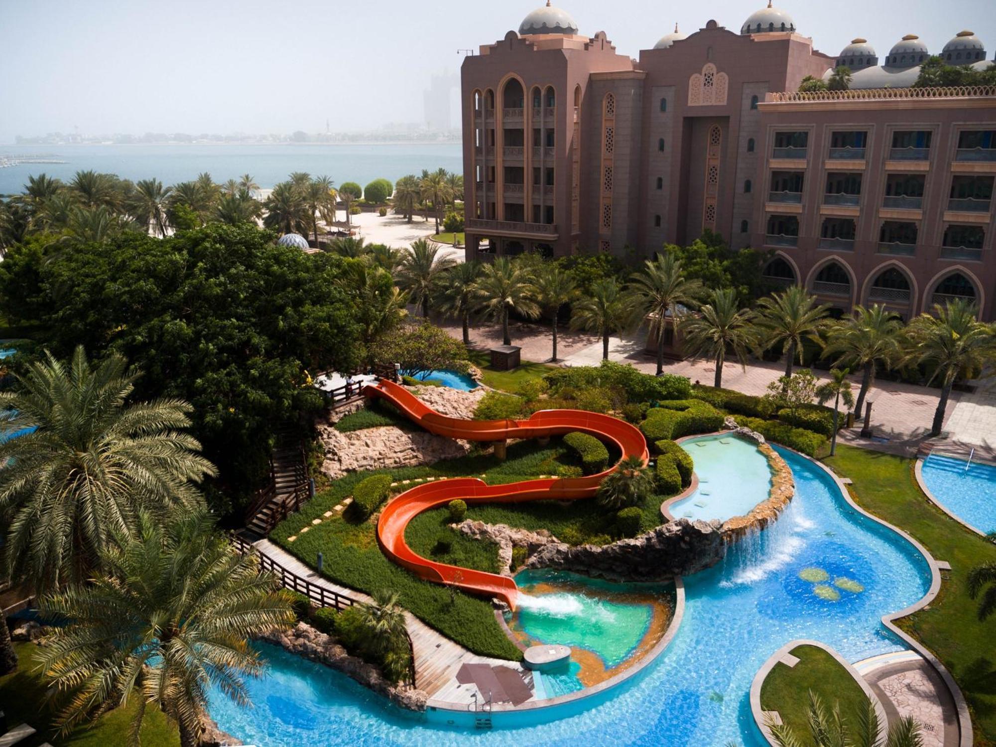Emirates Palace Mandarin Oriental, Abu Dhabi Exterior foto The Atlantis water park